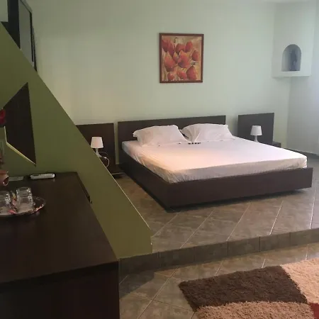 ゲストハウス Casa Esy エフォリエ・ノルド